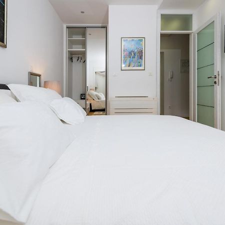 Luxury Apartment Set Split Luaran gambar